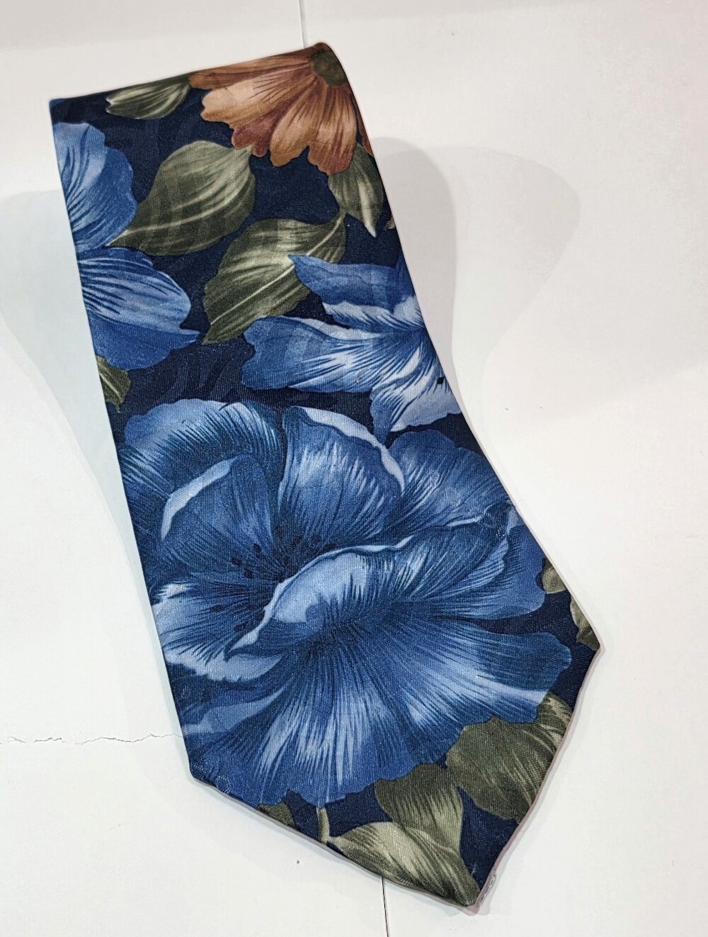 Vintage Towncraft Mens Necktie Floral Blue Green Brown Tropical EUC